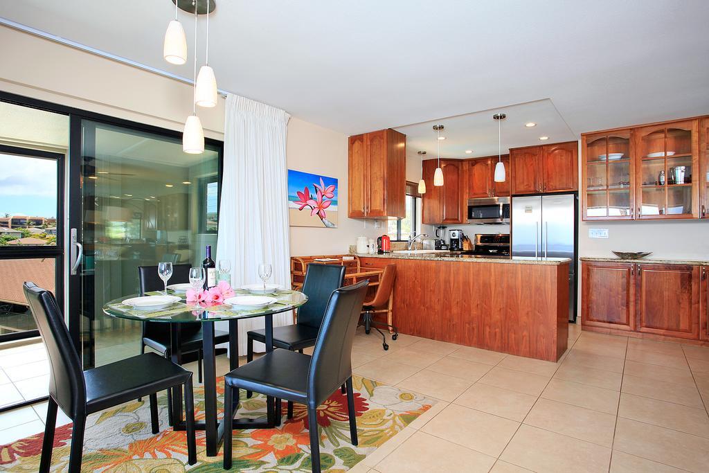 Noelani Condominium Resort ลาไฮนา ภายนอก รูปภาพ